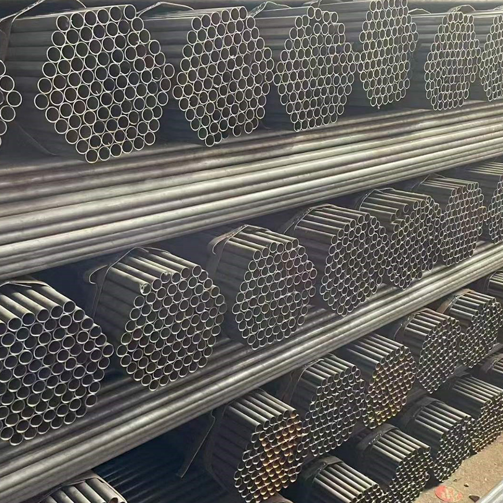 Black Round Pipe/Tube